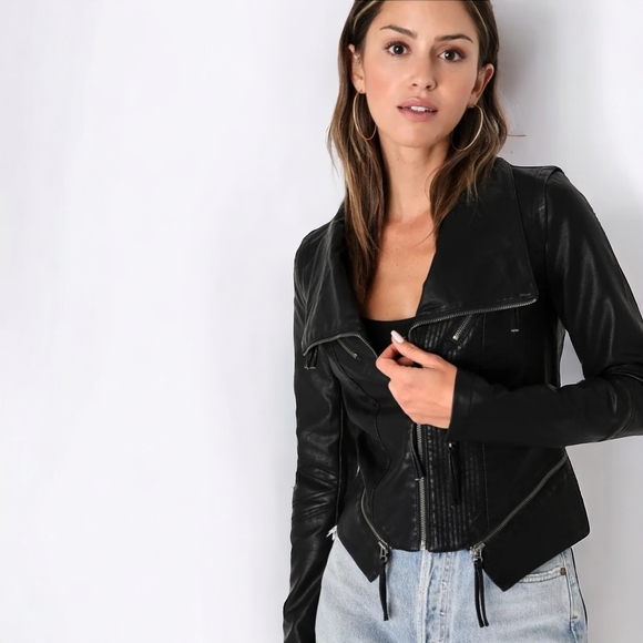 Lulus Jackets & Blazers - Up on a Tuesday Lulu's Black Vegan Leather Moto Jacket Women's size Medium